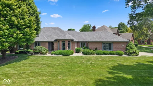 $525,000 | 3646 Eagle Emblem Court, Greenwood, IN 46143