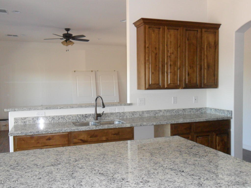 1020 North Cortez Road Apache Junction, AZ 85119 - Photo 11 of 12 SAM_2750