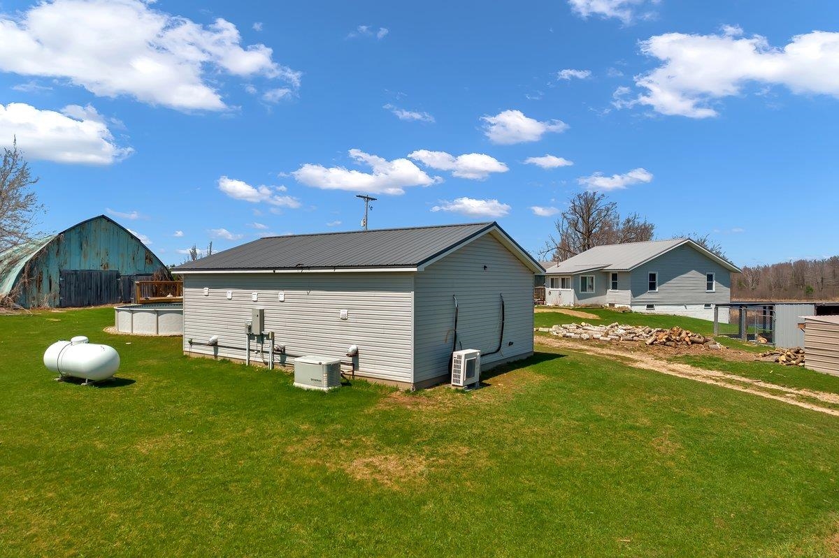 4374 East County Line Road Hale, MI 48739 - Photo 15 of 23