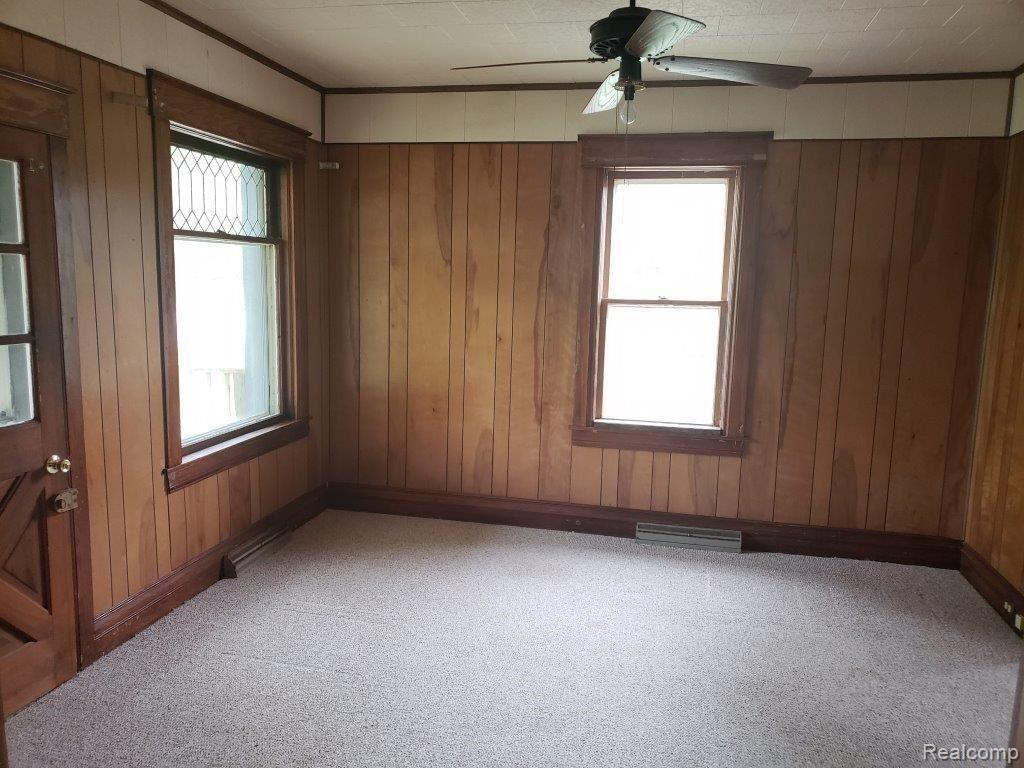 2028 Mitchell Lake Road Attica, MI 48412 - Photo 7 of 27 Living Room