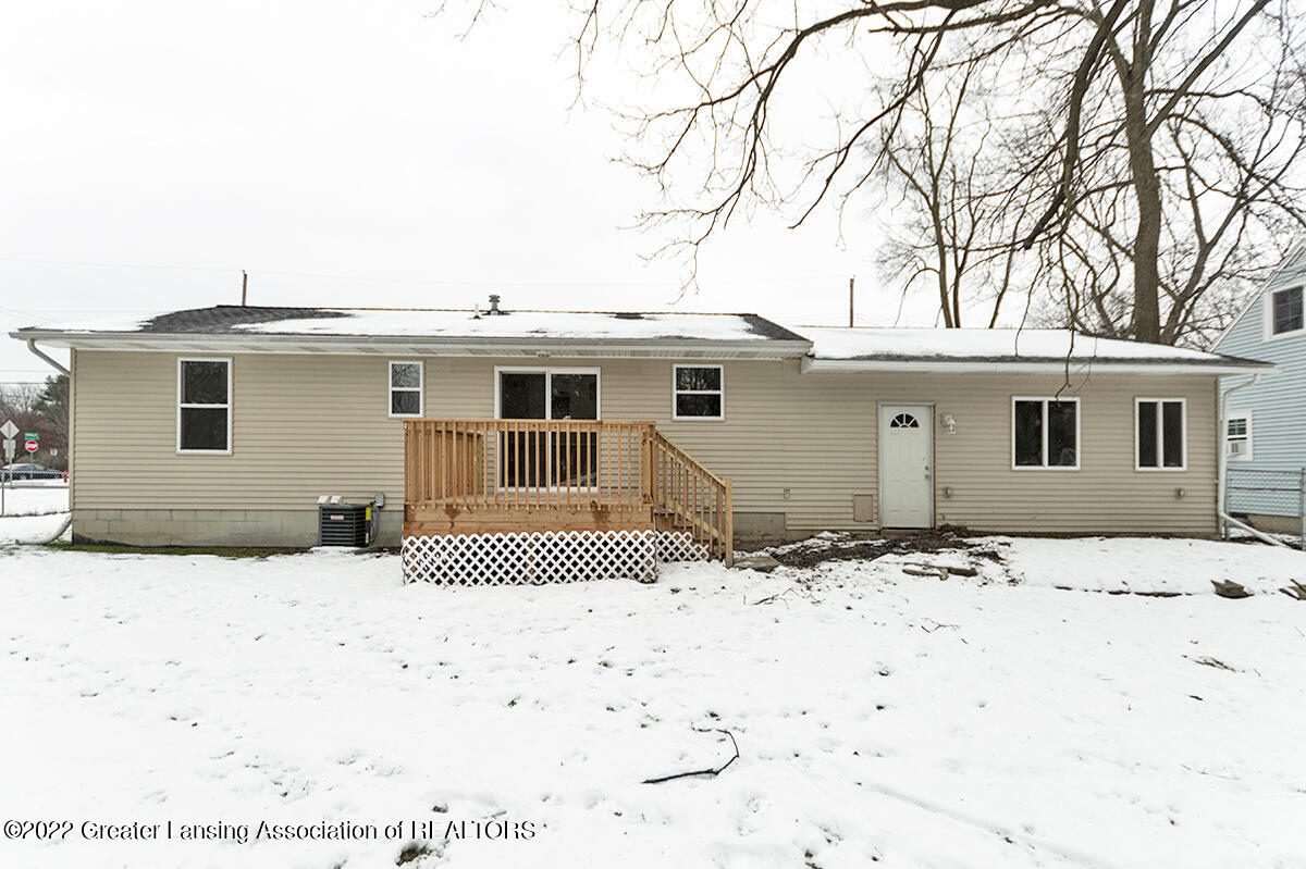 6114 Sommerset Road Lansing, MI 48911 - Photo 23 of 23 _DSC0812