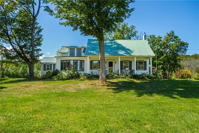 $419,900 | 7625 W Port, Wolcott, NY 14590