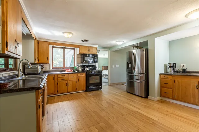 $419,900 | 7625 W Port, Wolcott, NY 14590