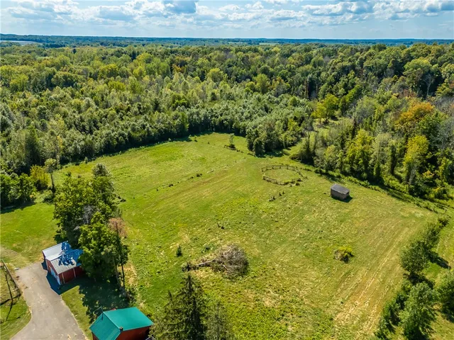 $419,900 | 7625 W Port, Wolcott, NY 14590