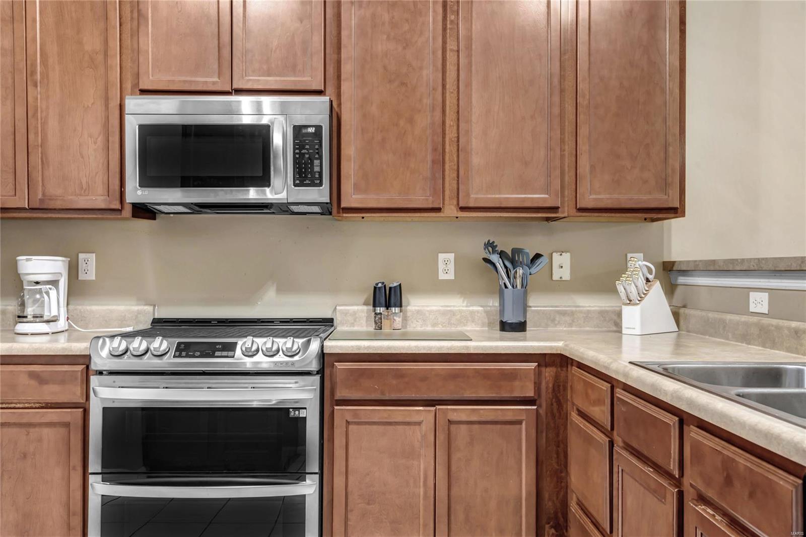 209 Reliance Road Wentzville, MO 63385 - Photo 11 of 32 Gallery Image 11