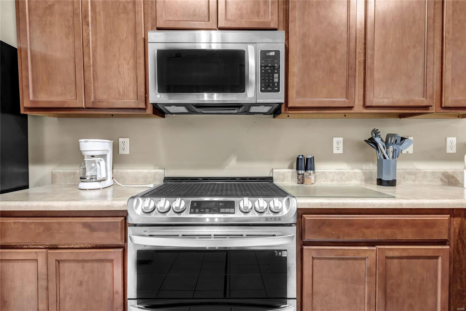 209 Reliance Road Wentzville, MO 63385 - Photo 7 of 32 Gallery Image 7