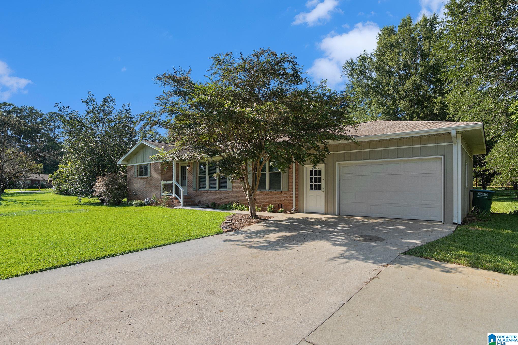 125 Meadow Road Montevallo, AL 35115 - Photo 3 of 17