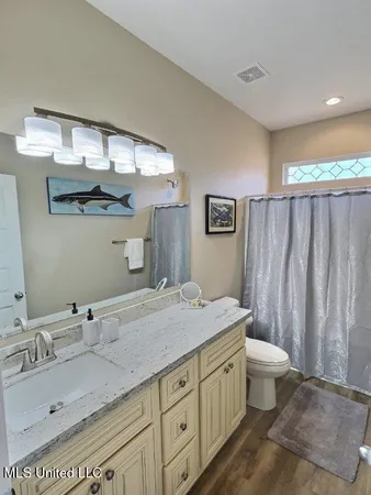 $1,900 | 8712 West Simmons Bayou Drive, Ocean Springs, MS 39564