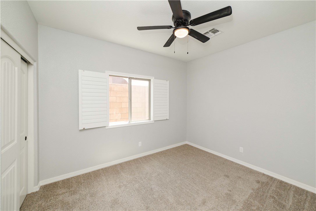 3362 Motherload Road Kingman, AZ 86401 - Photo 27 of 51 Guest bedroom #3