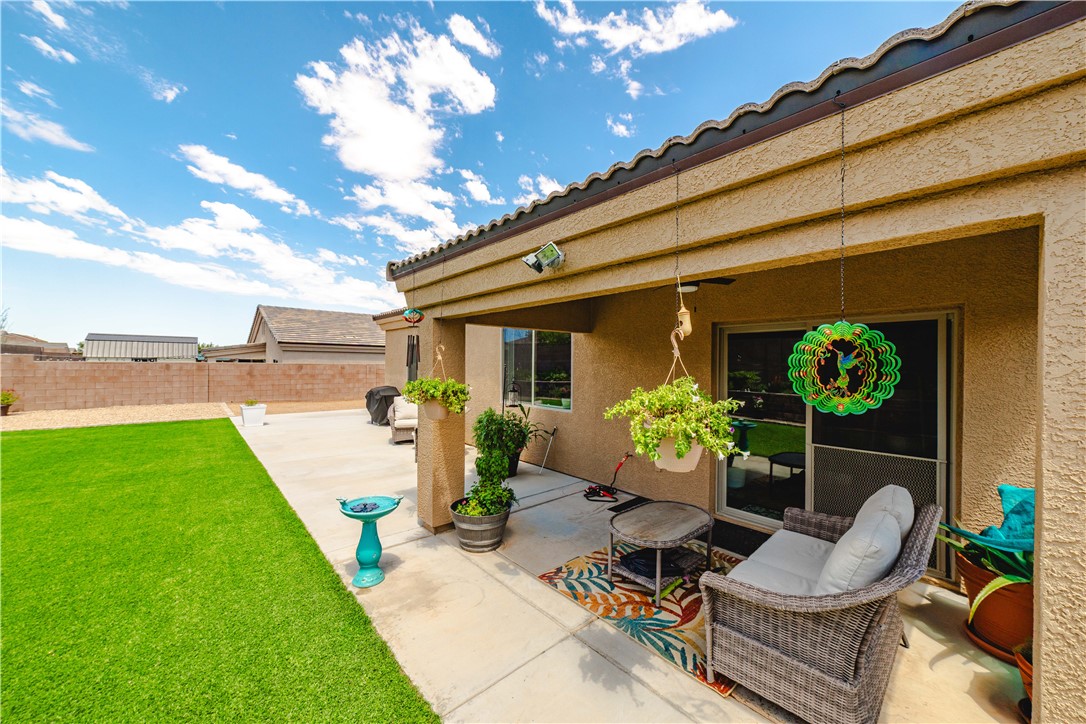 3362 Motherload Road Kingman, AZ 86401 - Photo 35 of 51 Patio