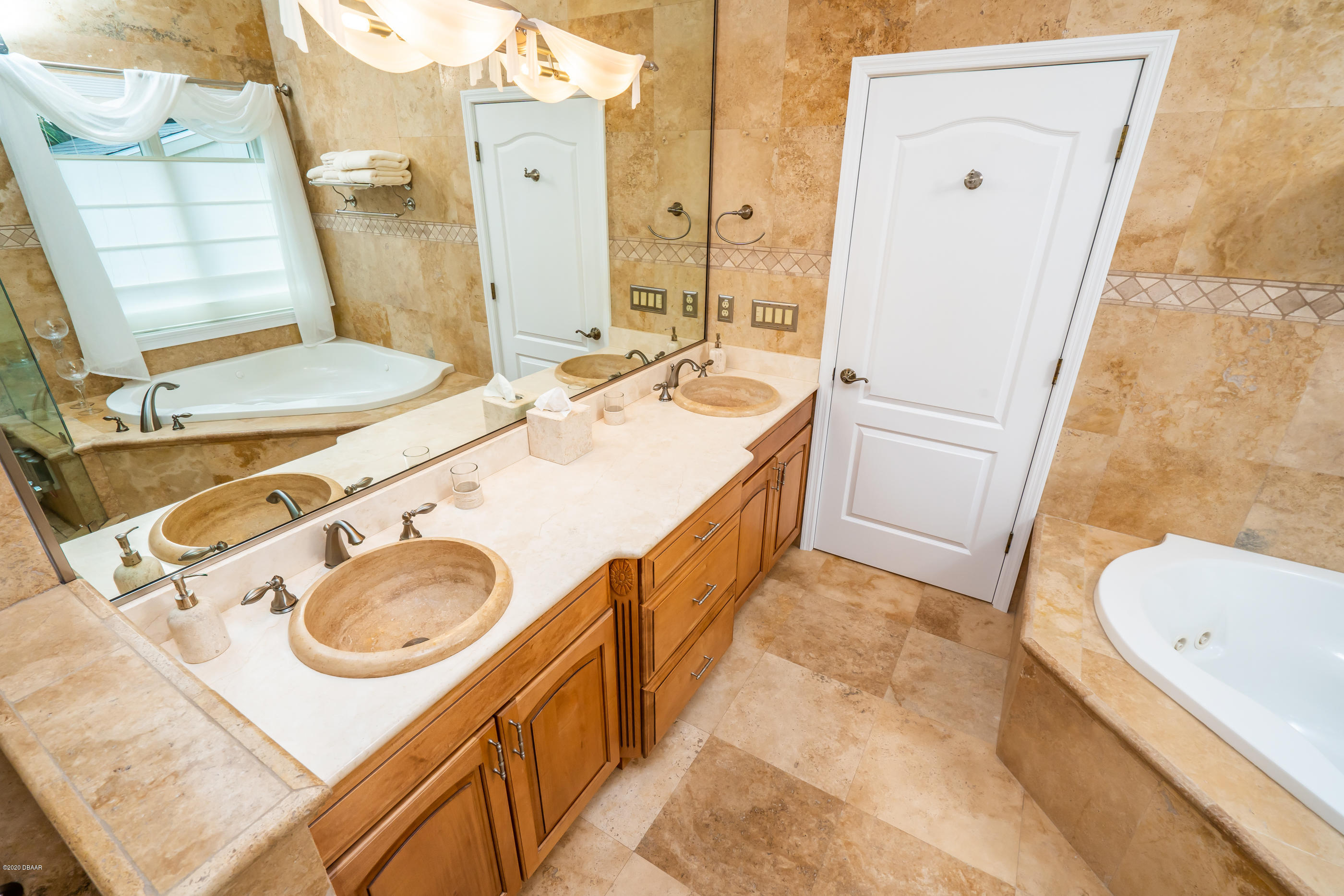 187 Azalea Road Edgewater, FL 32141 - Photo 18 of 39 DSC03303