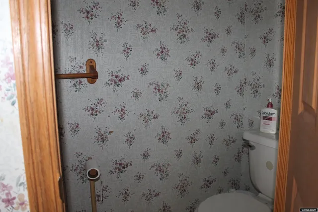 $299,000 | 1561 Piney Drive, Big Piney, WY 83113