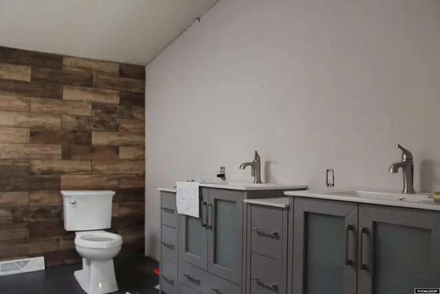 $299,000 | 1561 Piney Drive, Big Piney, WY 83113