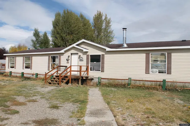$299,000 | 1561 Piney Drive, Big Piney, WY 83113