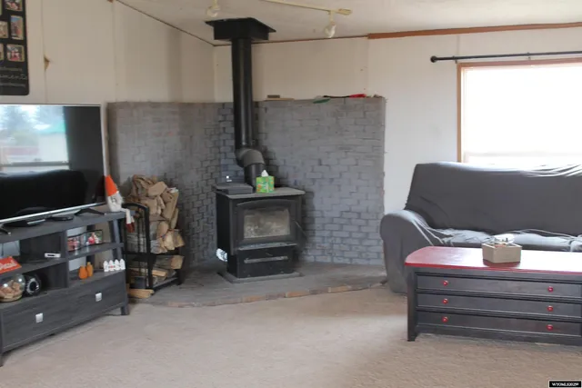 $299,000 | 1561 Piney Drive, Big Piney, WY 83113