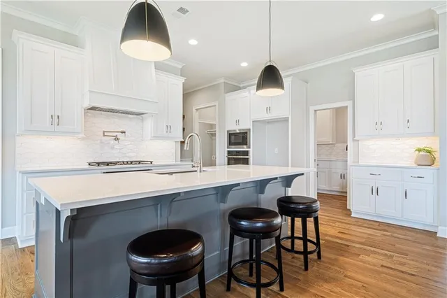 $823,036 | 22018 West 114th Street, Olathe, KS 66061