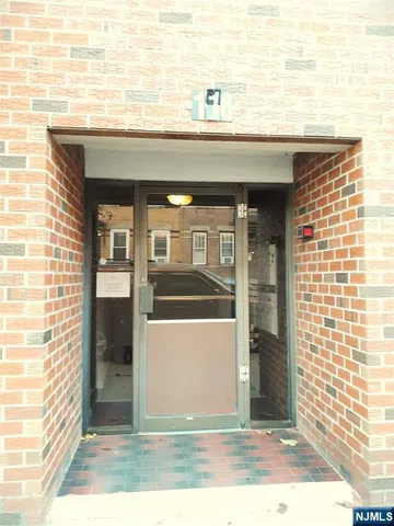 $2,200 | 116 71st Street, Unit 12, Guttenberg, NJ 07093