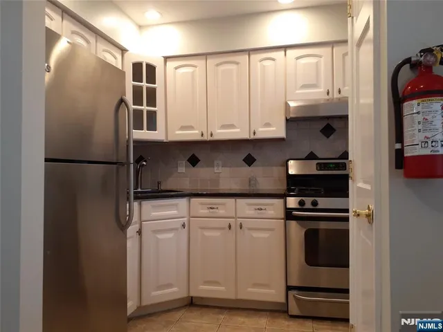 $2,200 | 116 71st Street, Unit 12, Guttenberg, NJ 07093