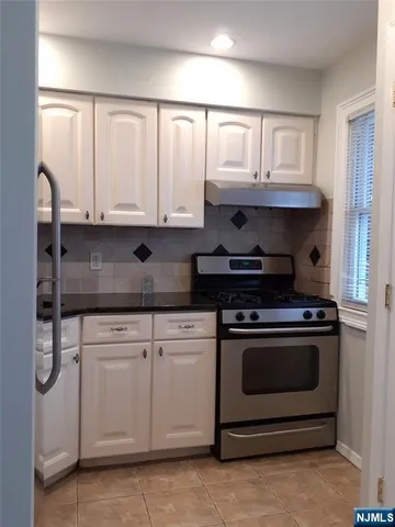 $2,200 | 116 71st Street, Unit 12, Guttenberg, NJ 07093