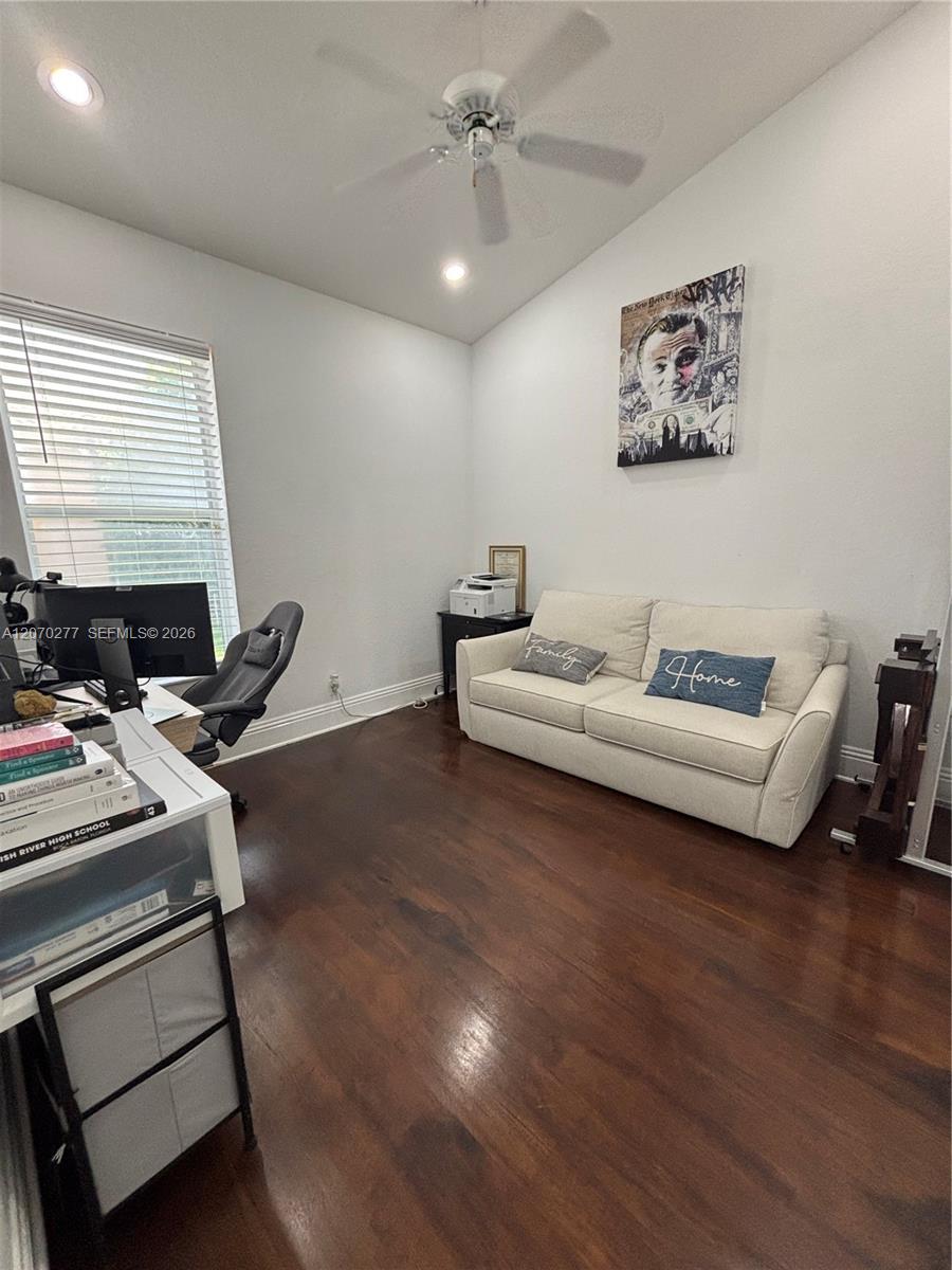 2932 Northwest 41st Street Boca Raton, FL 33434 - Photo 26 of 34 Gallery Image 26