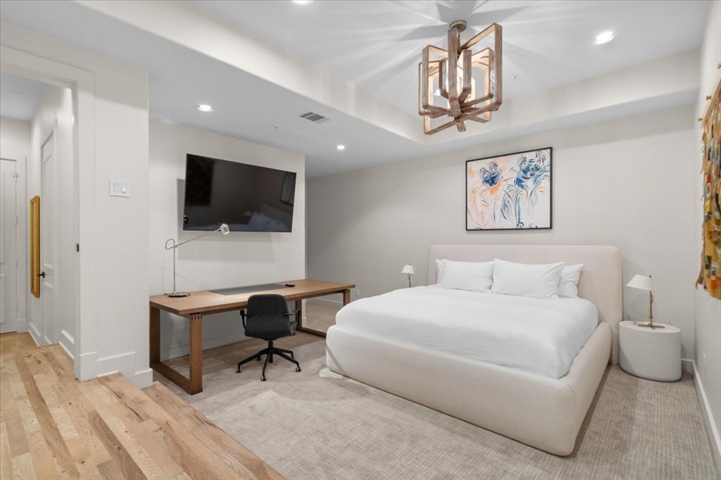 1529 Barton Springs Road, Unit 27 Austin, TX 78704 - Photo 5 of 40