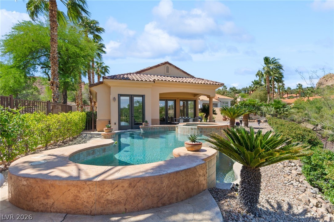 4 Vía Ravello Henderson, NV 89011 - Photo 11 of 31 Pool/Spa