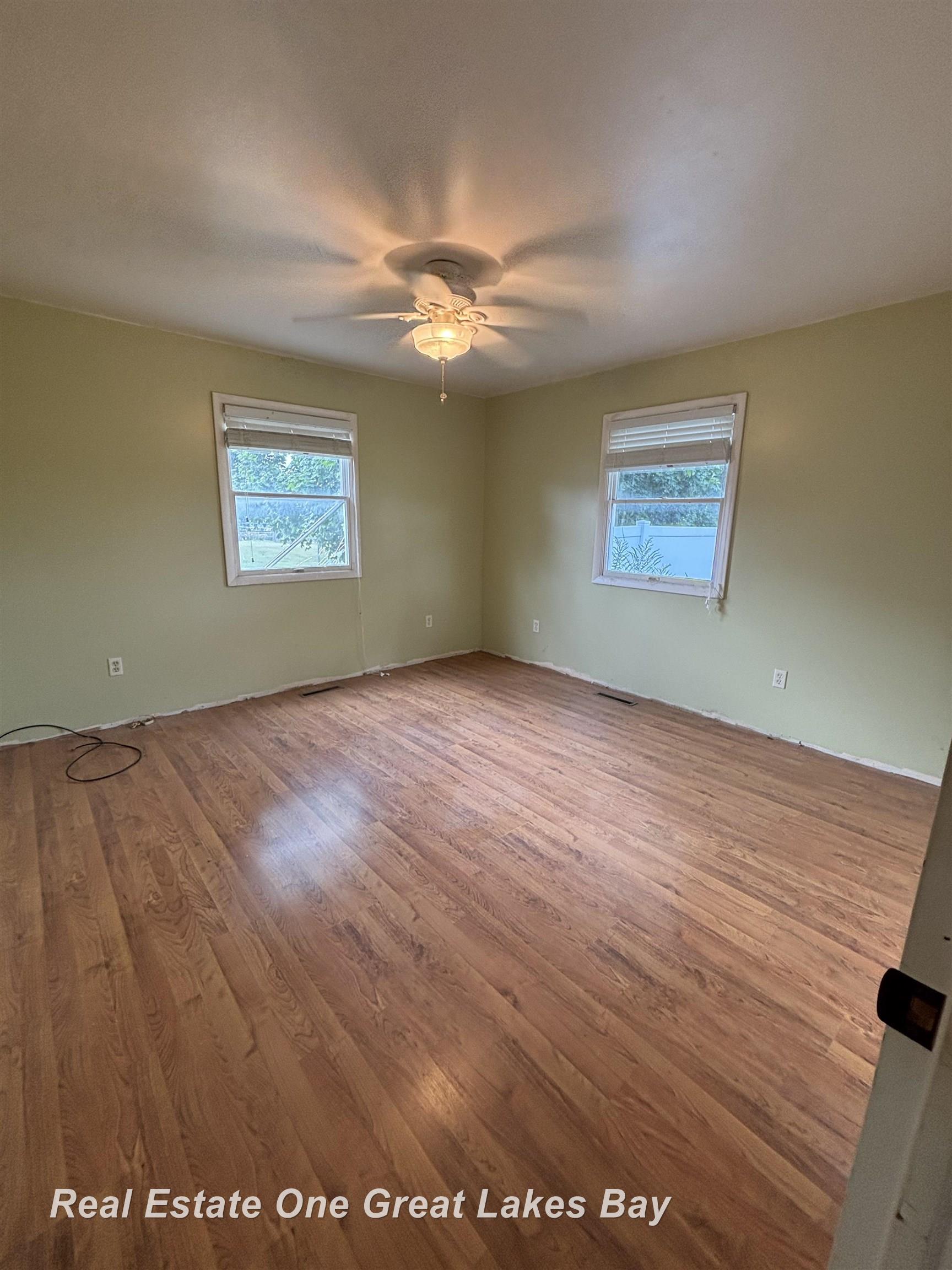 2002 Cass Avenue Road Bay City, MI 48708 - Photo 18 of 31 50185201-dcc860be-93a1-4c1d-83e4-1e37d4453ffc.JPG