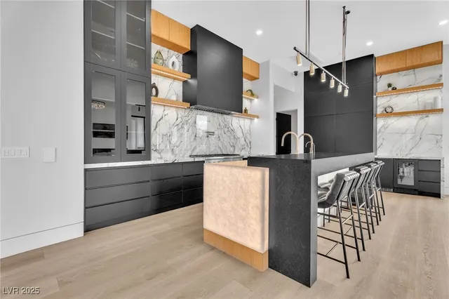 $4,999,999 | 500 Trenier Drive, Henderson, NV 89002