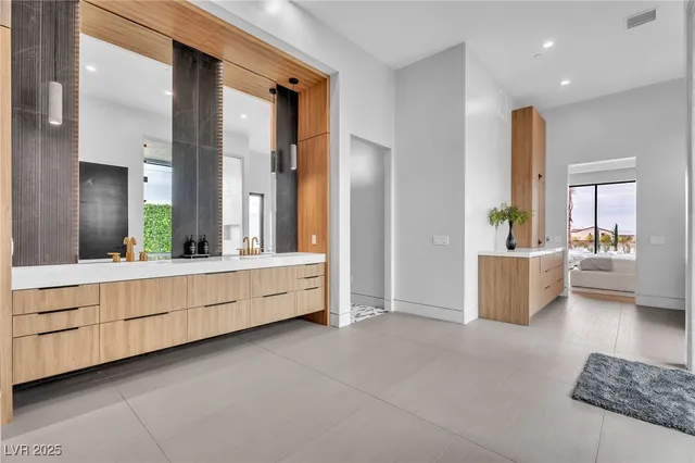 $4,999,999 | 500 Trenier Drive, Henderson, NV 89002