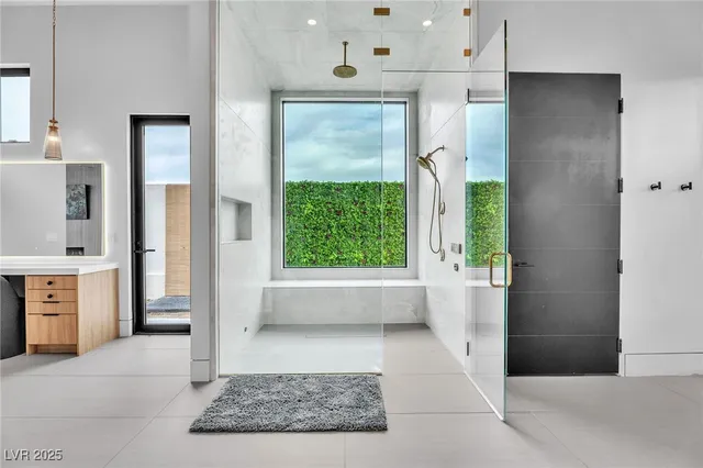 $4,999,999 | 500 Trenier Drive, Henderson, NV 89002