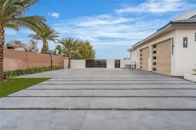 $4,999,999 | 500 Trenier Drive, Henderson, NV 89002