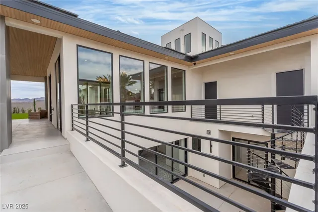 $4,999,999 | 500 Trenier Drive, Henderson, NV 89002