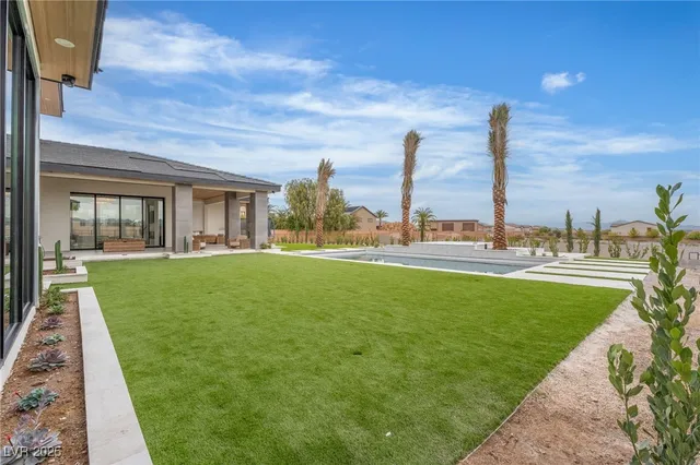 $4,999,999 | 500 Trenier Drive, Henderson, NV 89002