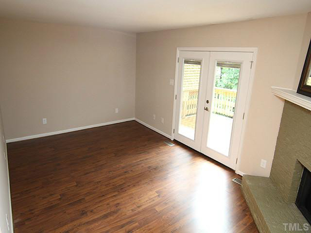 5546 Hamstead Crossing Raleigh, NC 27612 - Photo 6 of 17 Very spacious with private views