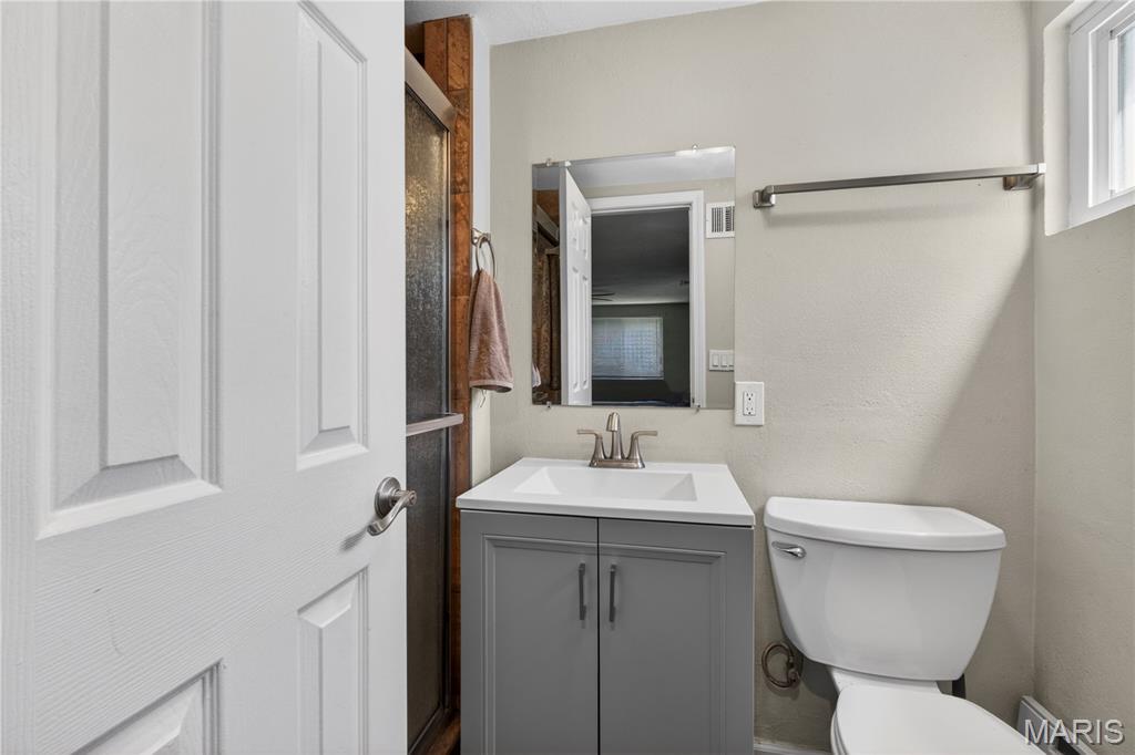 824 English Lane Belleville, IL 62223 - Photo 13 of 18