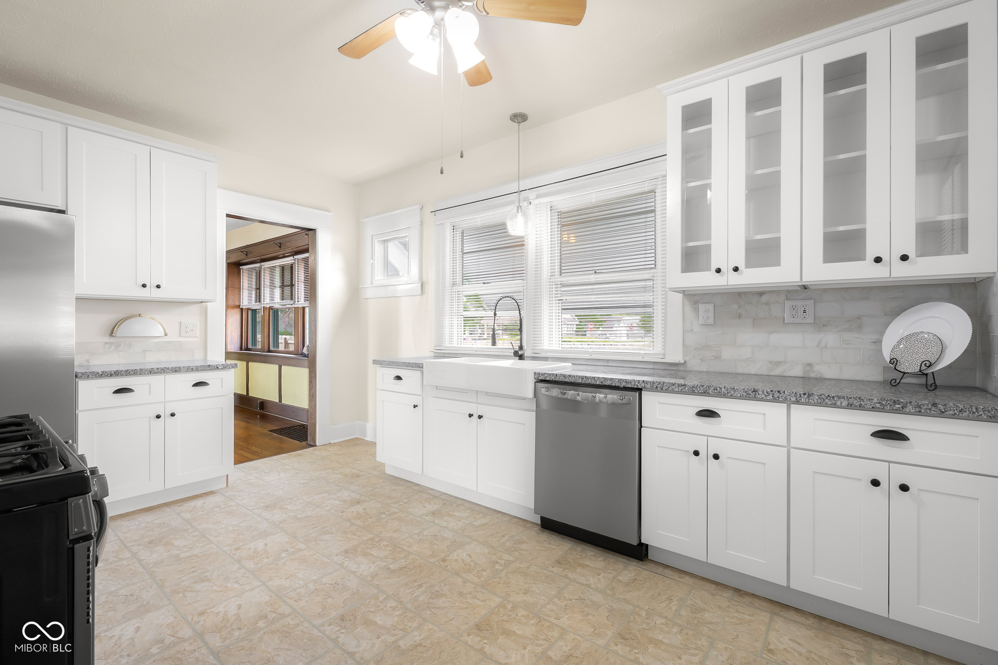 1010 16th Street Columbus, IN 47201 - Photo 17 of 39