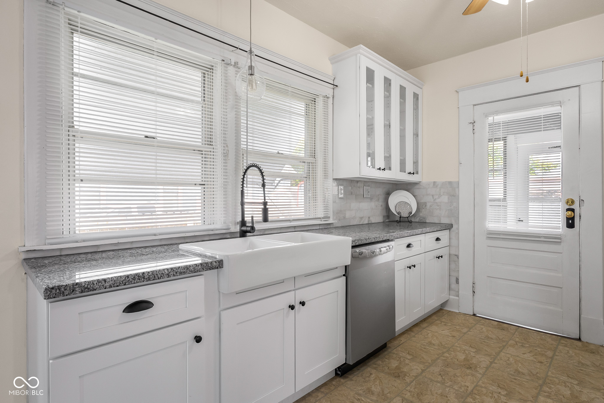 1010 16th Street Columbus, IN 47201 - Photo 19 of 39