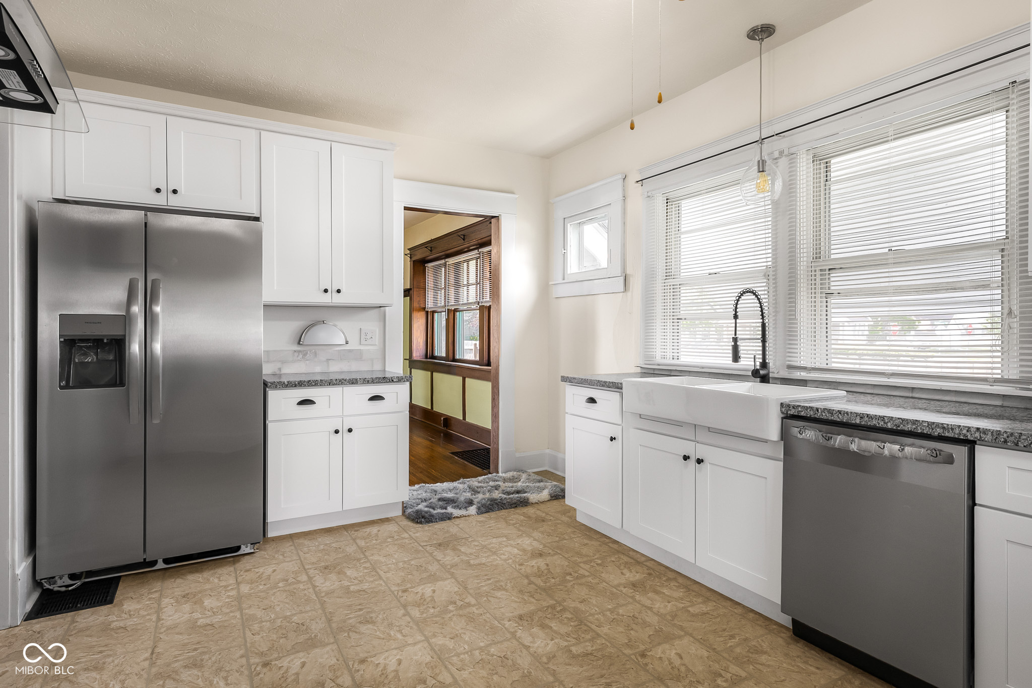 1010 16th Street Columbus, IN 47201 - Photo 20 of 39