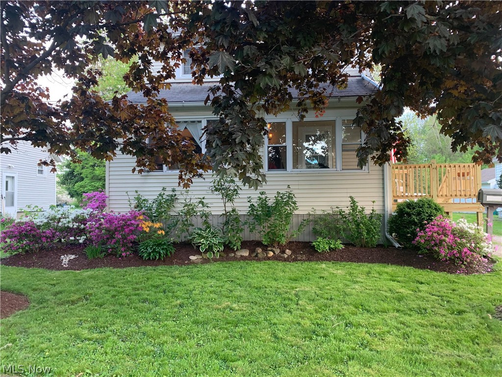 54 Ruth Street Geneva, OH 44041 - Photo 2 of 28 Gallery Image 2
