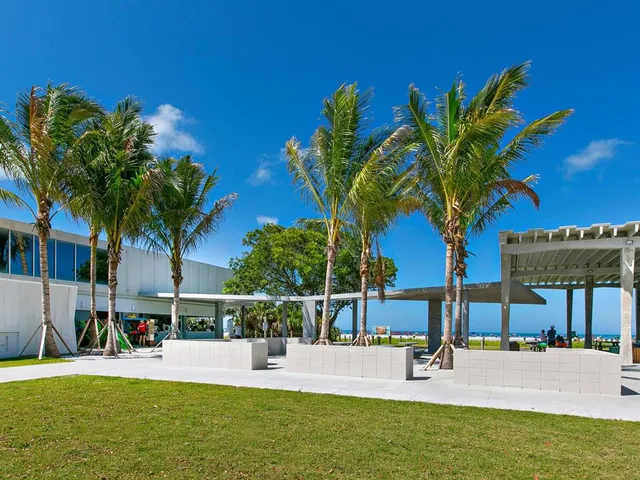 $3,775,000 | 3939 Higel Avenue, Sarasota, FL 34242