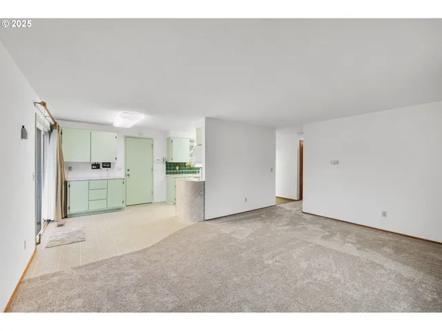 $378,880 | 15916 Southeast Brooklyn Street, Portland, OR 97236