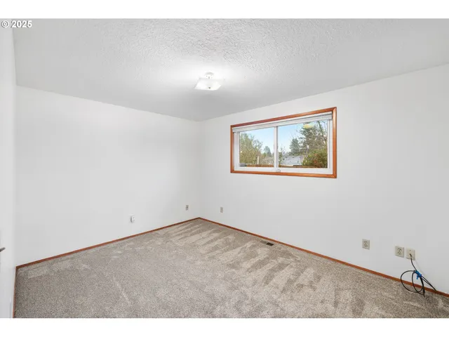 $378,880 | 15916 Southeast Brooklyn Street, Portland, OR 97236