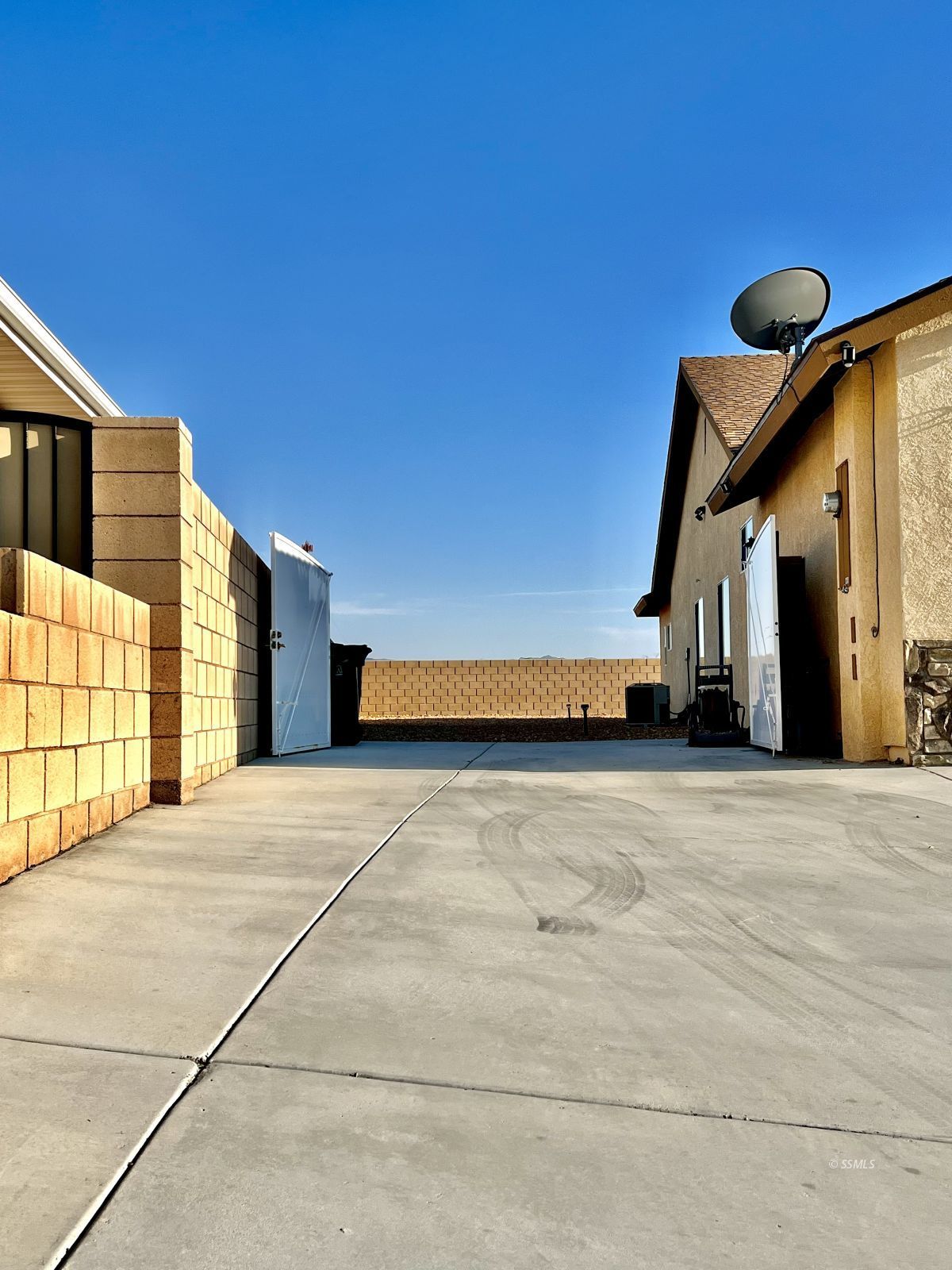 825 Emma Way Ridgecrest, CA 93555 - Photo 34 of 37