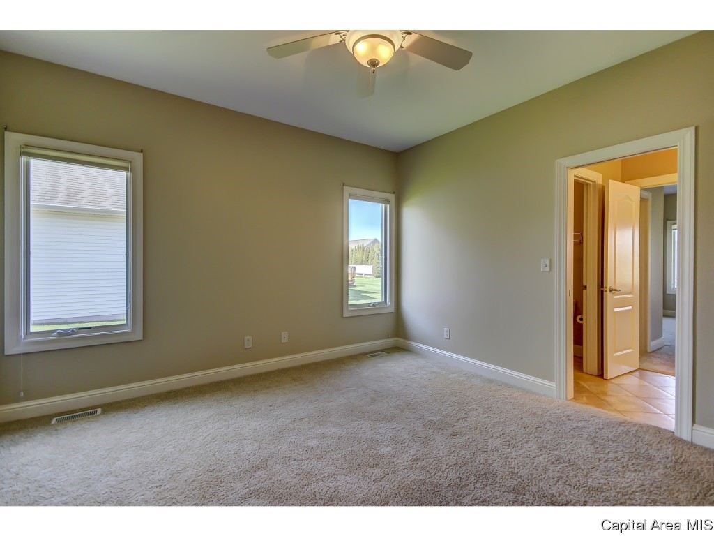 2605 Tartan Way Springfield, IL 62711 - Photo 26 of 34