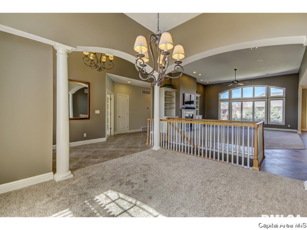 2605 Tartan Way Springfield, IL 62711 - Photo 5 of 34
