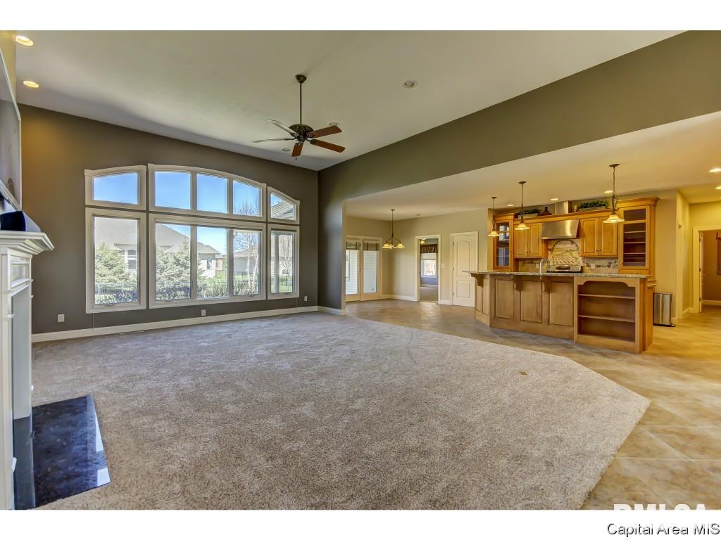 2605 Tartan Way Springfield, IL 62711 - Photo 7 of 34