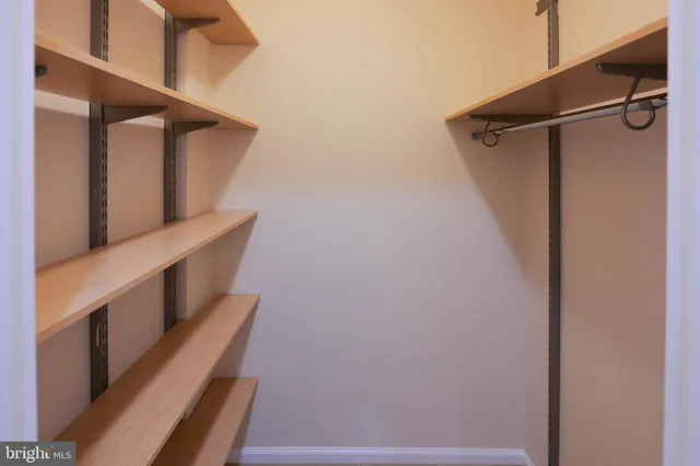 $2,100 | 1730 Arlington Boulevard, Unit 406, Arlington, VA 22209