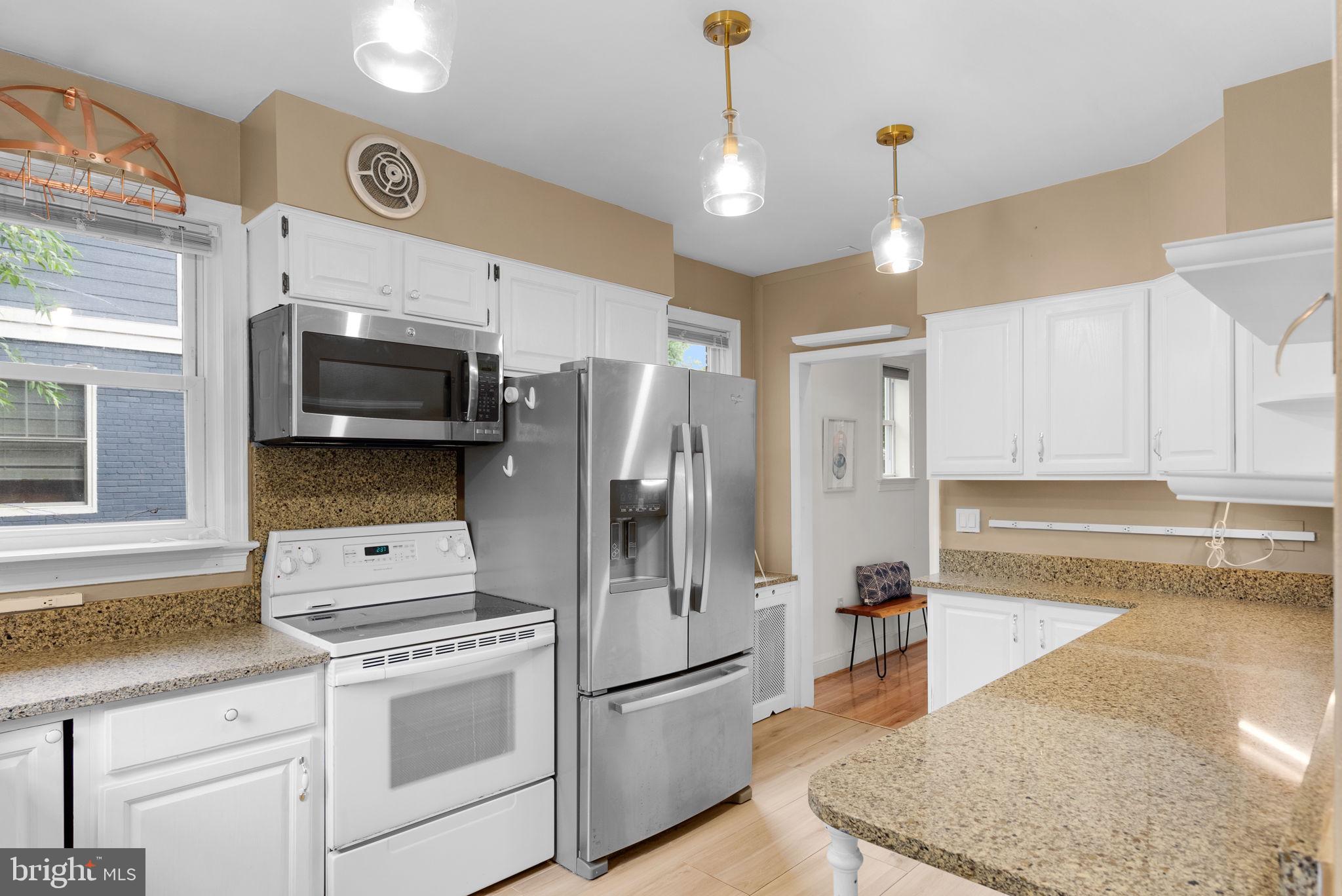 1917 Locust Grove Road Silver Spring, MD 20910 - Photo 12 of 42