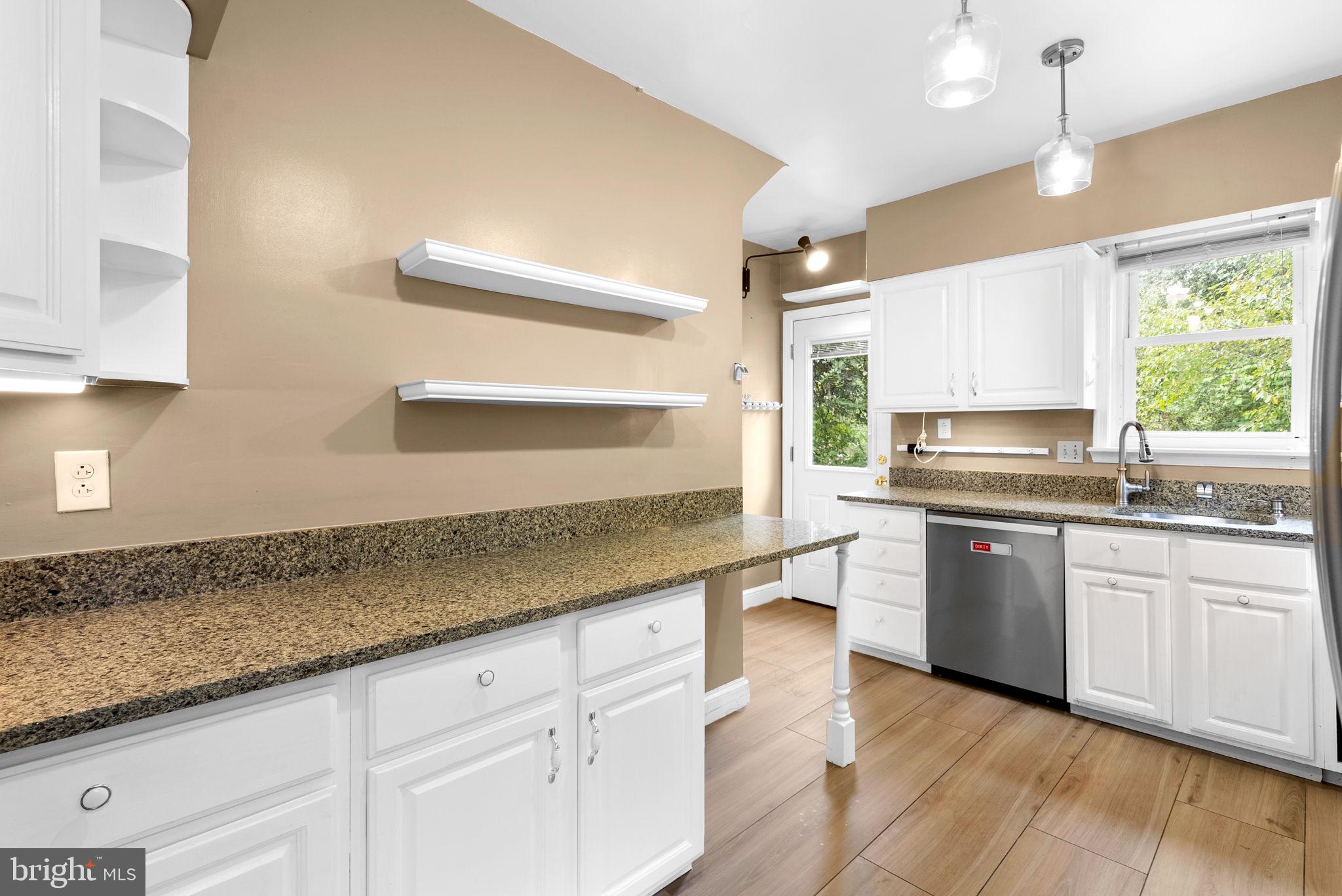 1917 Locust Grove Road Silver Spring, MD 20910 - Photo 14 of 42