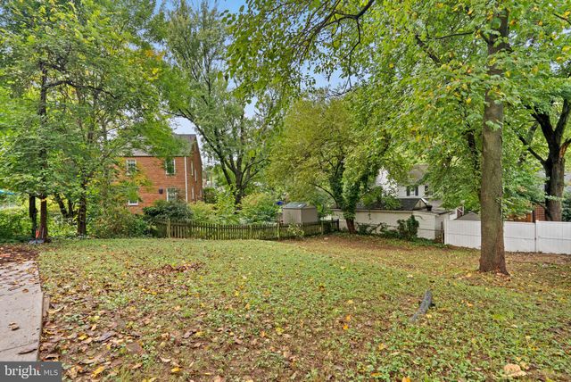 $675,000 | 1917 Locust Grove Road, Silver Spring, MD 20910